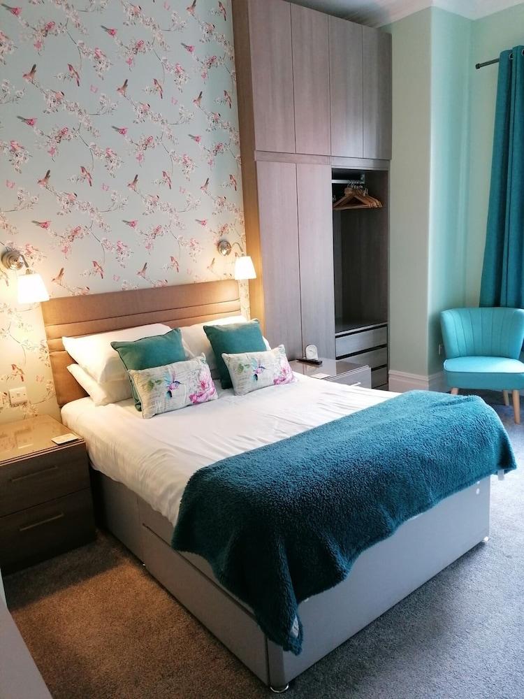 Bed and Breakfast Edendale House Southport Esterno foto