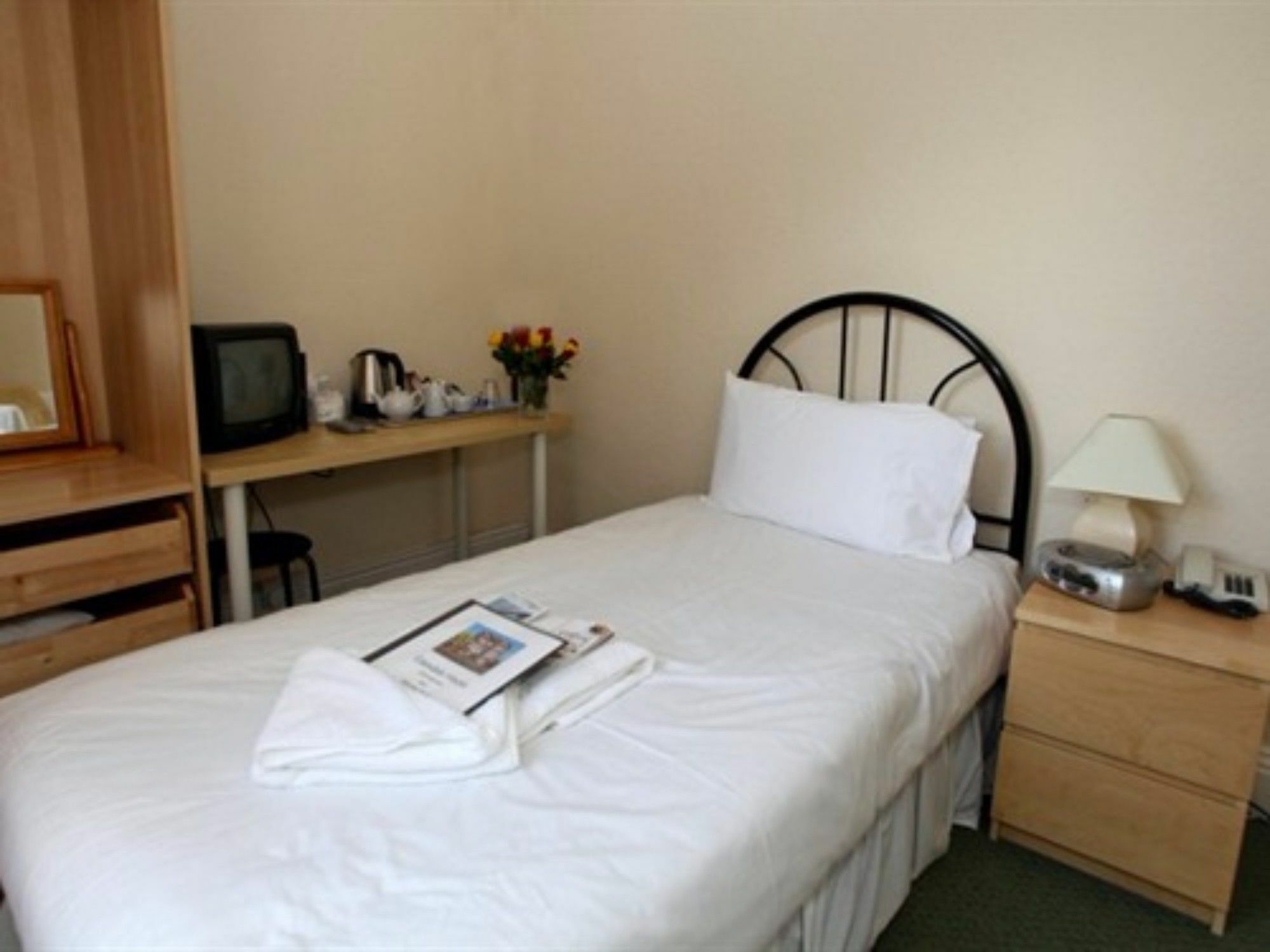Bed and Breakfast Edendale House Southport Esterno foto